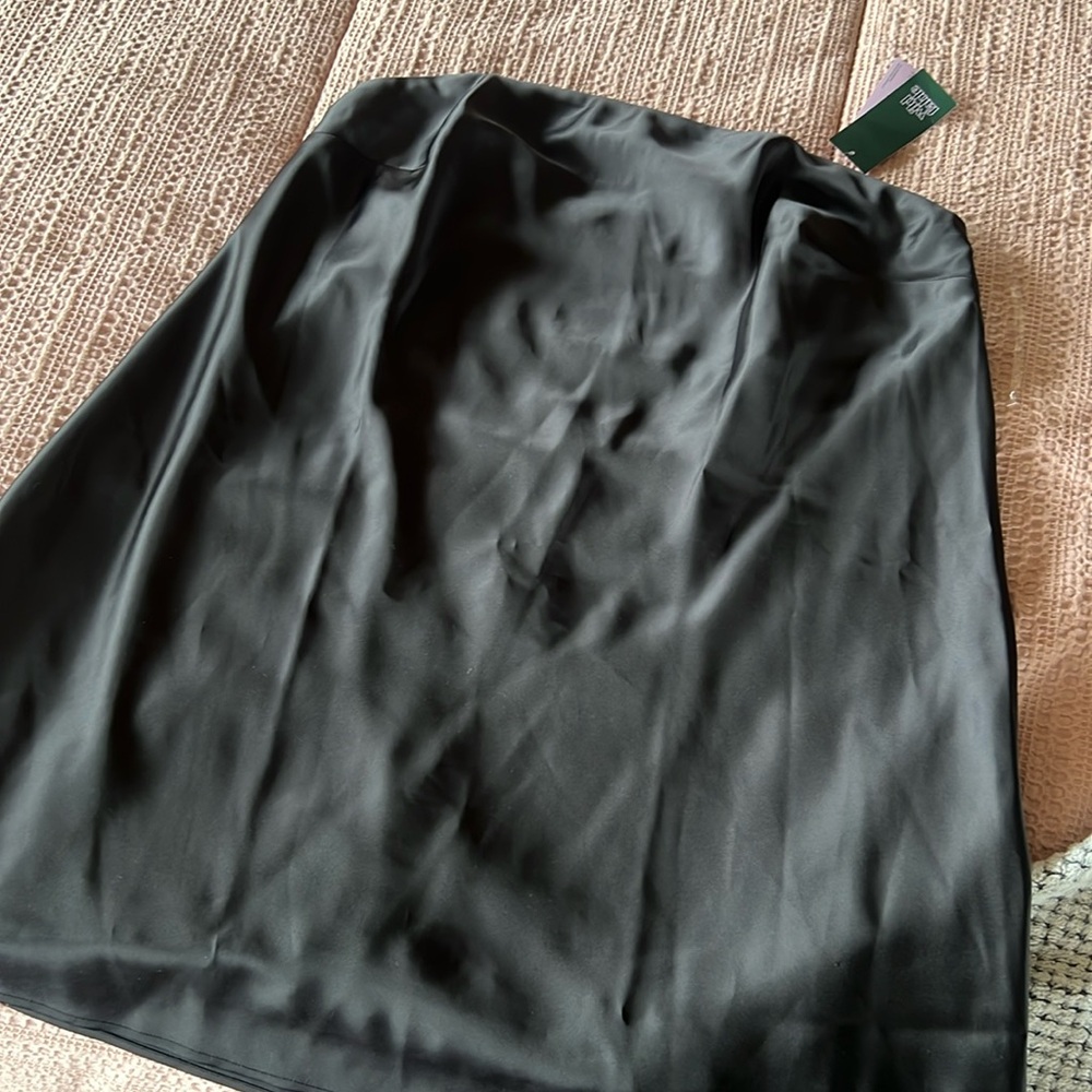 Black Satin strapless dress 1x